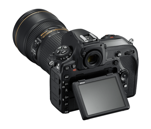 D850 tilt